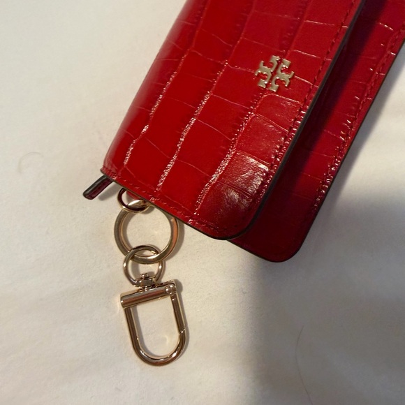 Tory Burch Red Croc-Embossed Key & Card Holder with Gold Hardware - Picture 2 of 9